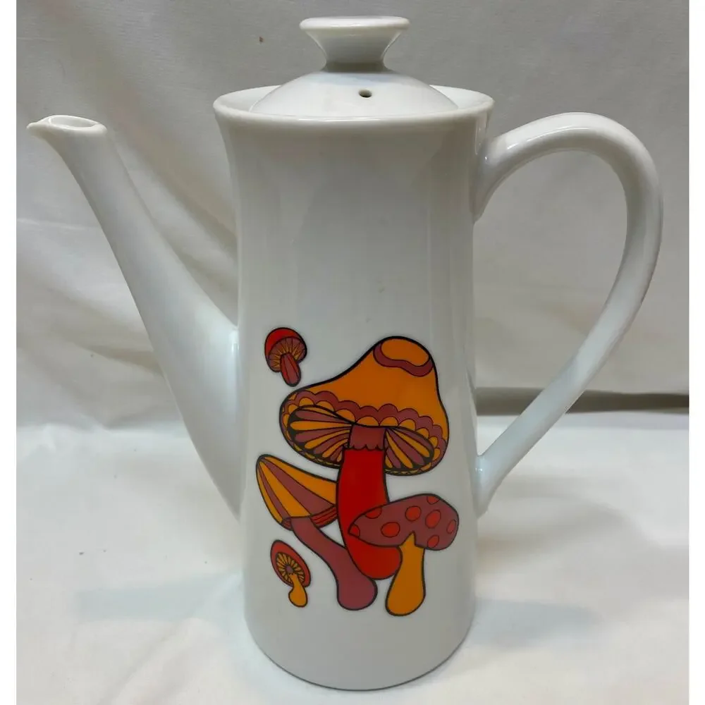 Vintage '70s Coffee/Tea Pot Mushroom Motif 10